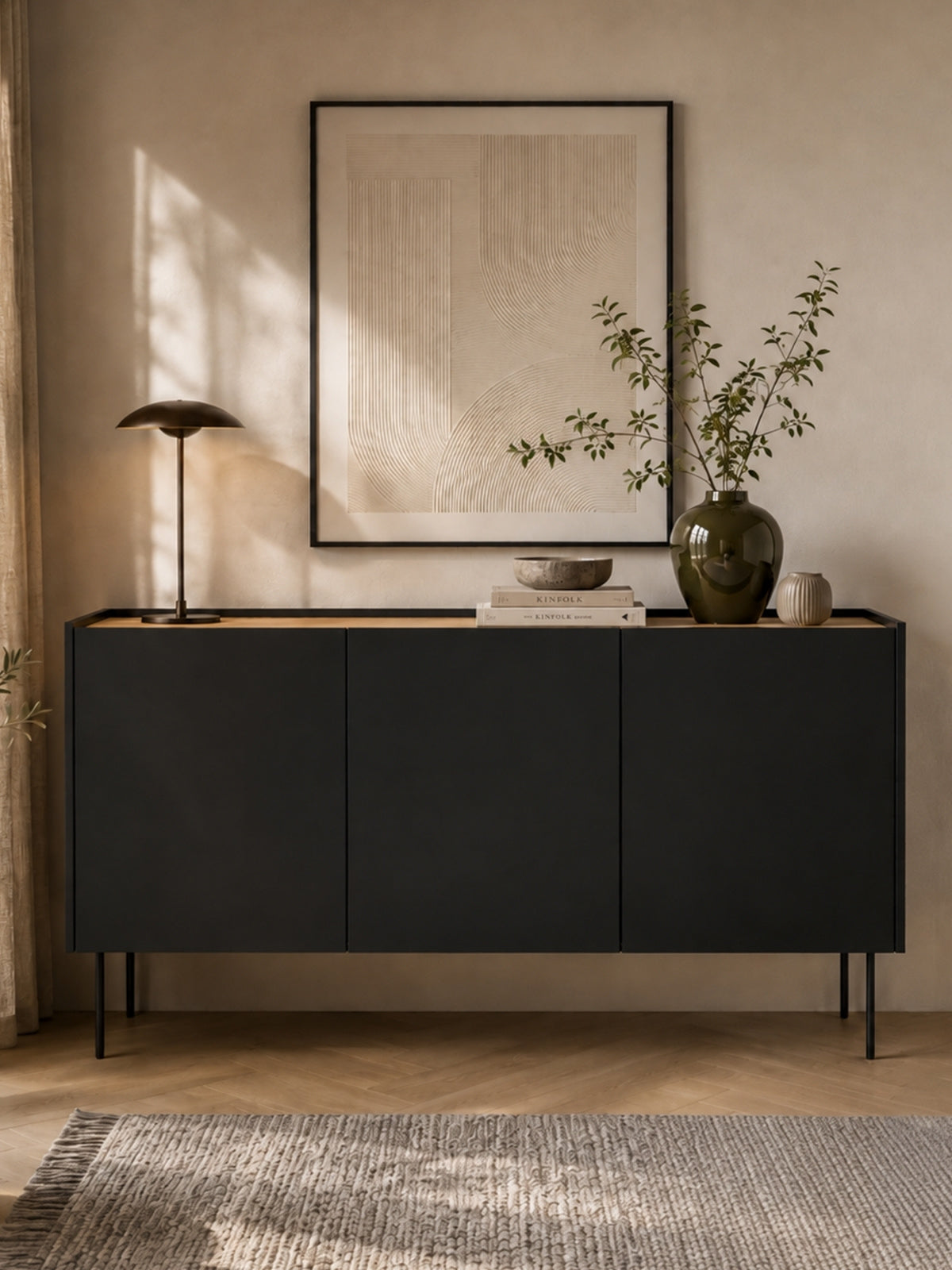 Komoda Desin 170 cm trzydrzwiowa czarny mat z blatem dąb nagano, nowoczesny design