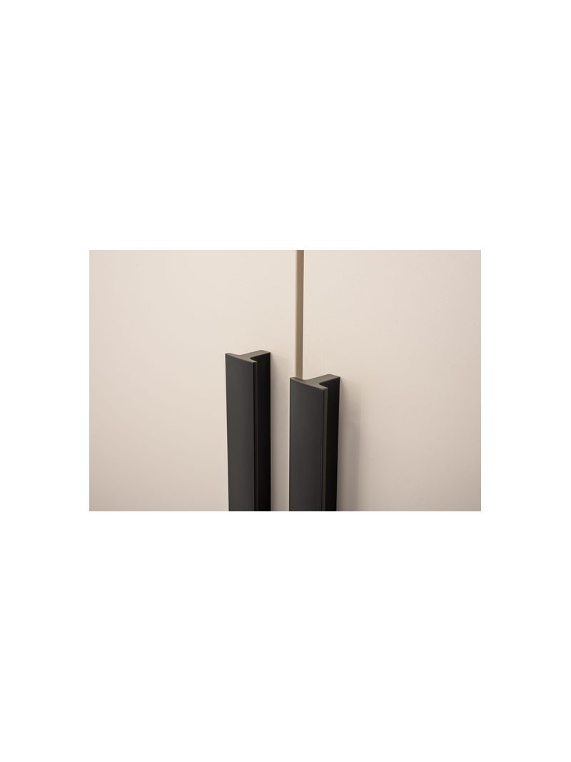 Dvoukřídlá skříň Norevia 105 cm béžová detail rukojetí