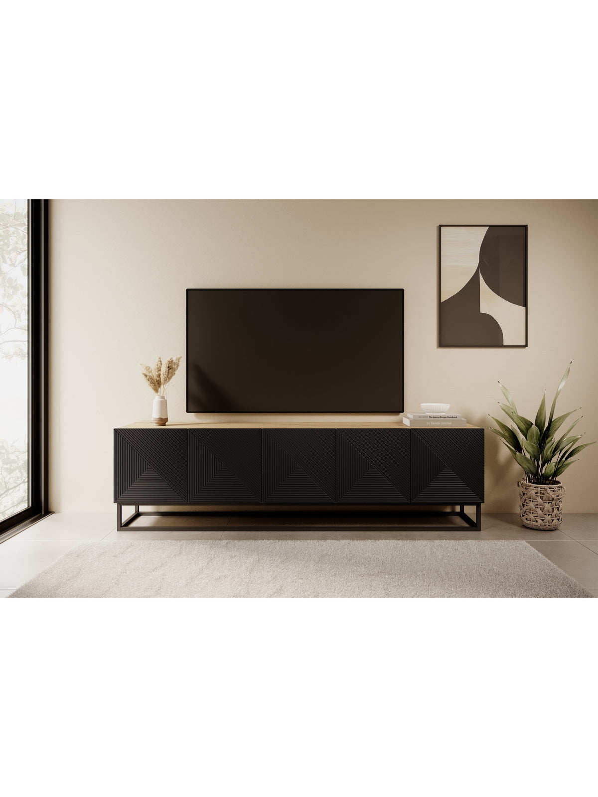 TV komoda Asha 200 cm s ryhovanými černými dveřmi a černým kovovým rámem, čelní pohled