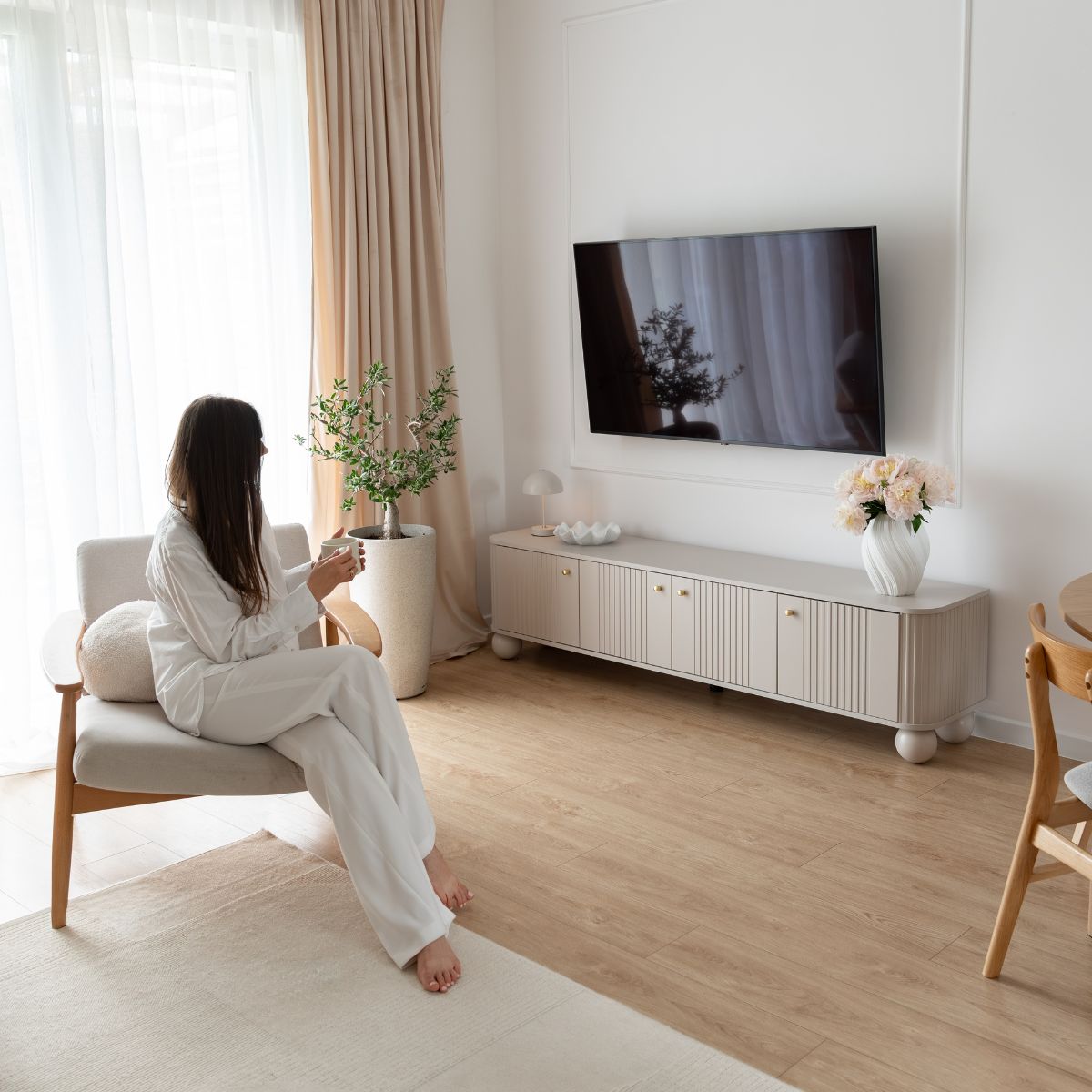 Jaký TV stolek vybrat pro 65palcovou televizi?