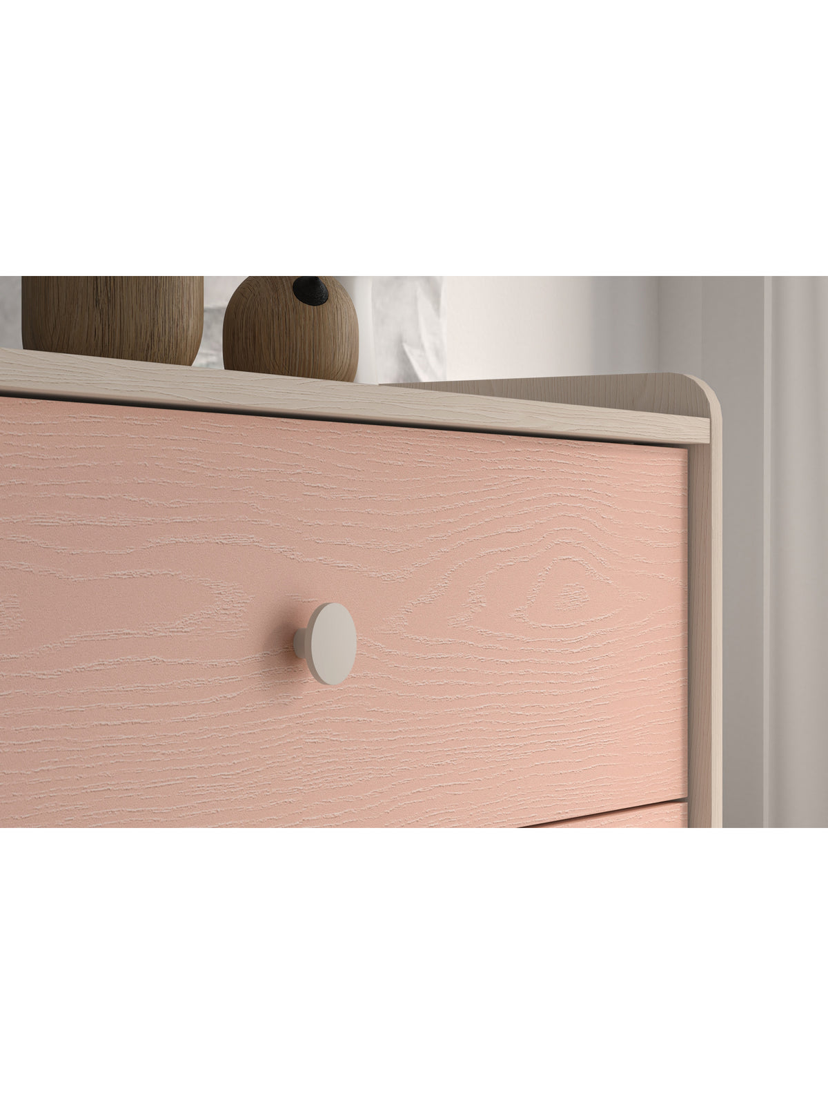 Dětská komoda Marla 90 cm se třemi růžovými zásuvkami, front millenial pink, korpus písek pouště