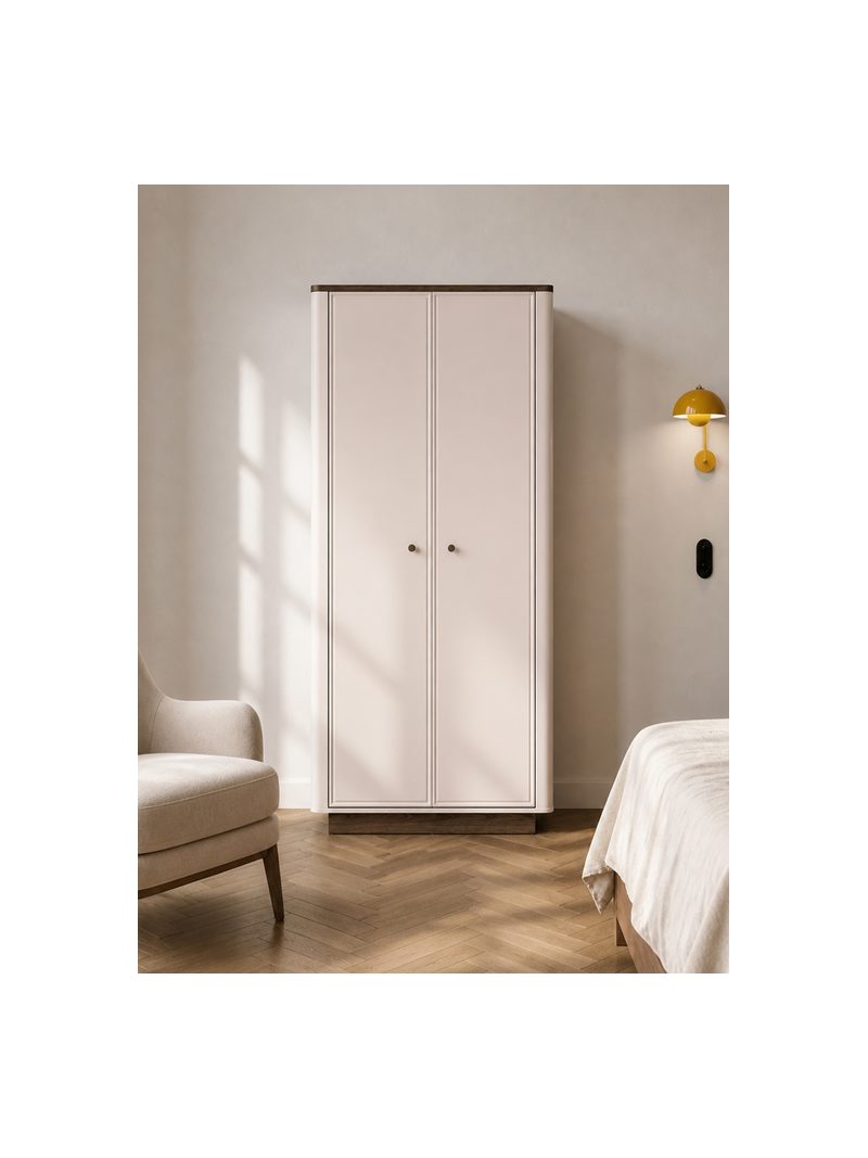 Otevírací skříň Amberto 92 cm v barvě kašmír s soklem dub windmill dark, pohled zepředu